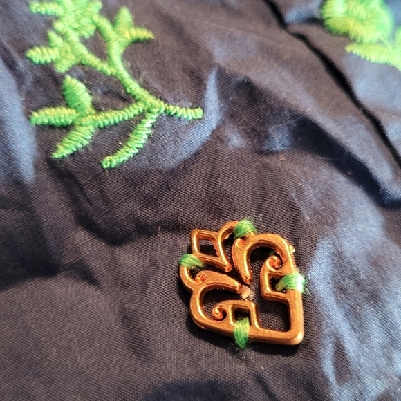 Hatley Maddy Popover Embroidered Flower Dress - Picture 10 of 14